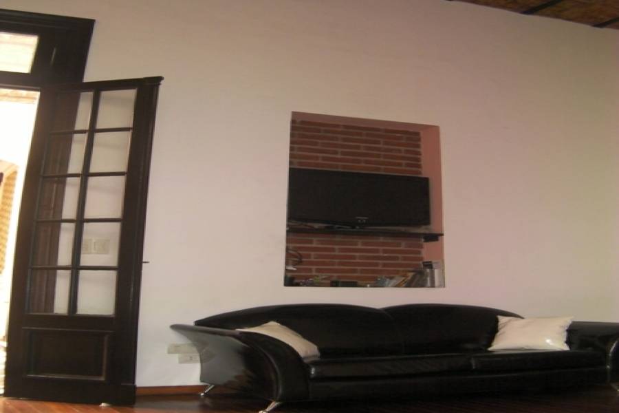 Boedo,Capital Federal,Argentina,2 Bedrooms Bedrooms,1 BañoBathrooms,Casas,HUMBERTO PRIMO,6220