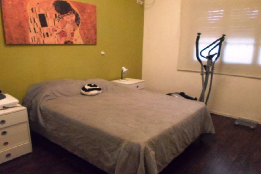 Villa Luro,Capital Federal,Argentina,2 Bedrooms Bedrooms,1 BañoBathrooms,Casas,IRIGOYEN ,6233