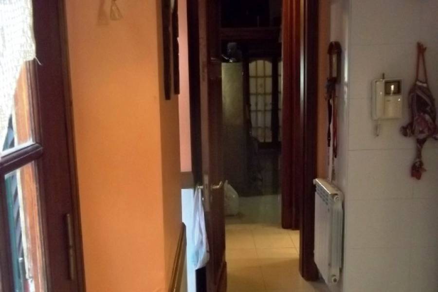 Flores,Capital Federal,Argentina,3 Bedrooms Bedrooms,1 BañoBathrooms,Casas,YERBAL ,6242