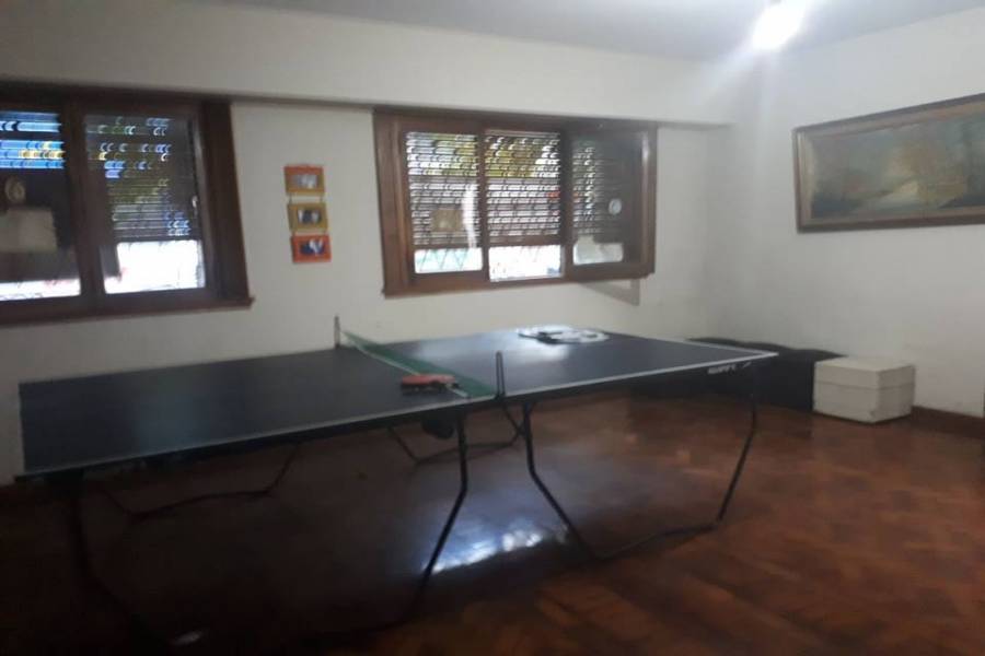 Flores,Capital Federal,Argentina,3 Bedrooms Bedrooms,2 BathroomsBathrooms,Casas,OLAYA,6249