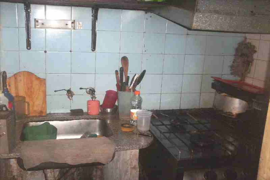 San Cristobal,Capital Federal,Argentina,Local comercial,COCHABAMBA,6318