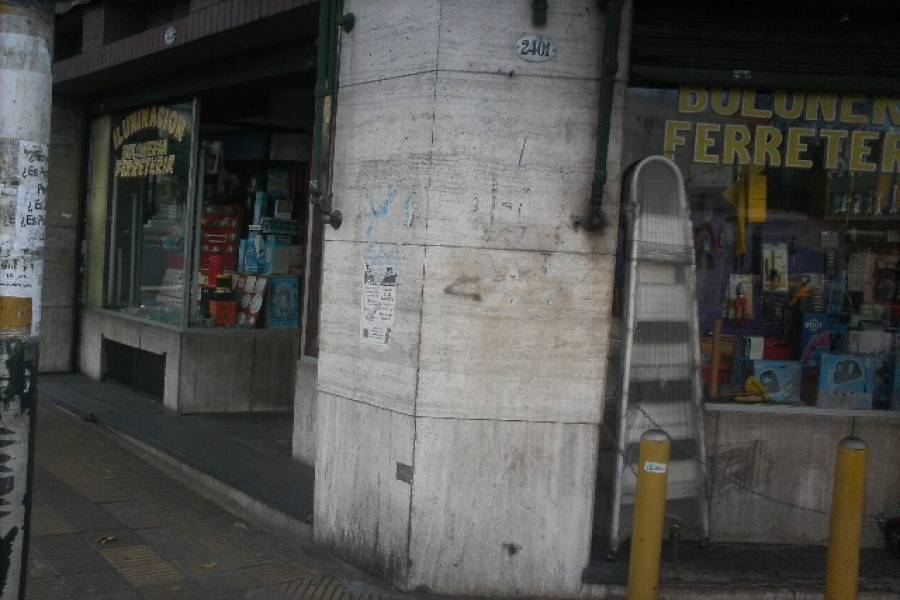 Flores,Capital Federal,Argentina,Local comercial,EVA PERON ,6325