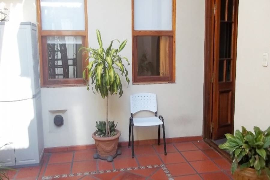 Boedo,Capital Federal,Argentina,3 Bedrooms Bedrooms,1 BañoBathrooms,PH Tipo Casa,SALCEDO ,6333