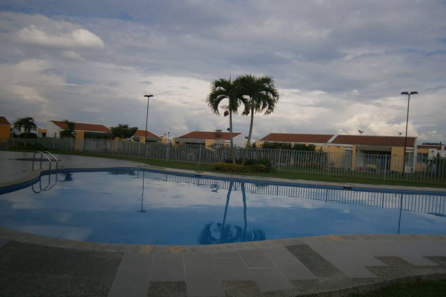 IMPERDIBLE! VER INFO...,3 Bedrooms Bedrooms,3 BathroomsBathrooms,Casas,6368