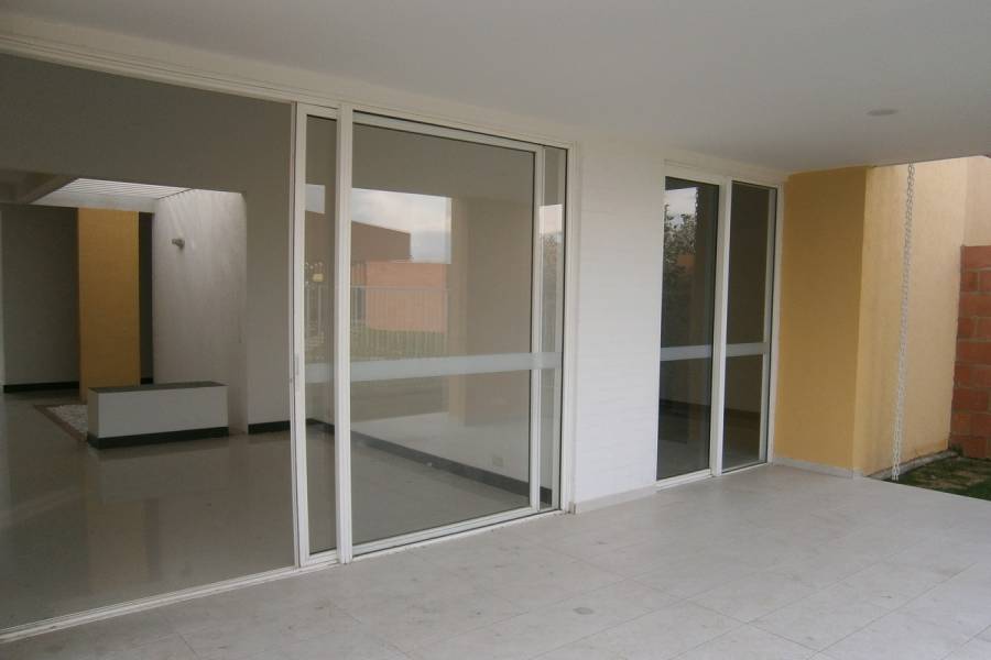 IMPERDIBLE! VER INFO...,3 Bedrooms Bedrooms,3 BathroomsBathrooms,Casas,6368