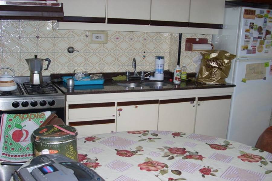 Mataderos,Capital Federal,Argentina,2 Bedrooms Bedrooms,1 BañoBathrooms,PH Tipo Casa,GENERAL PAZ ,6387