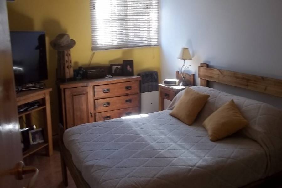 Flores,Capital Federal,Argentina,2 Bedrooms Bedrooms,1 BañoBathrooms,PH Tipo Casa,GREGORIO DE LAFERRERE,6399