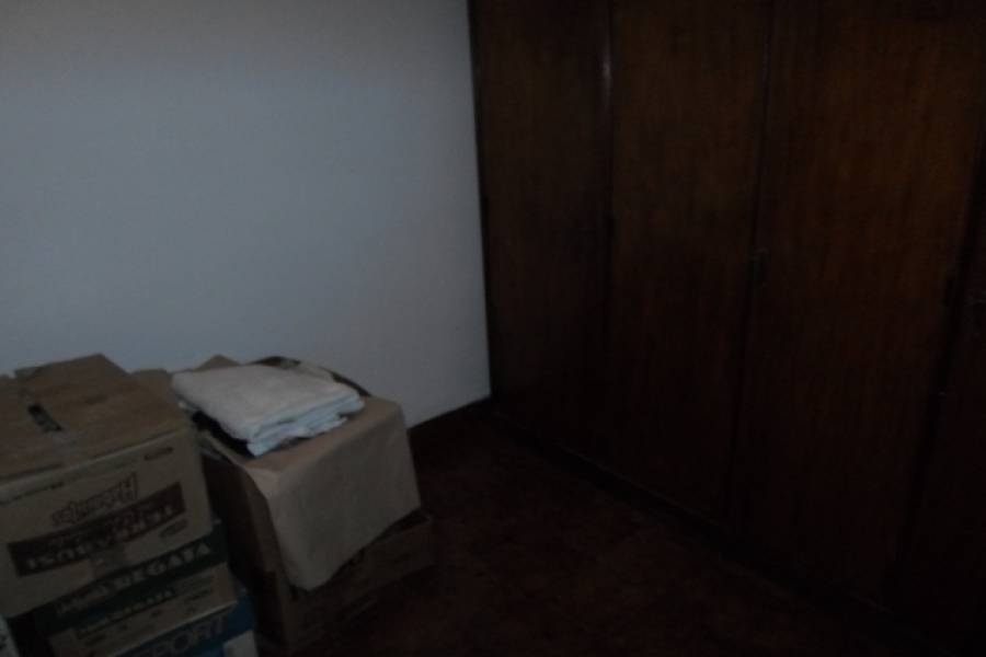 Flores,Capital Federal,Argentina,2 Bedrooms Bedrooms,1 BañoBathrooms,PH Tipo Casa,BACACAY,6415