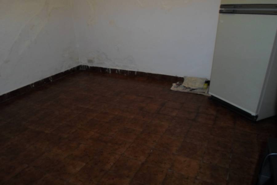 Flores,Capital Federal,Argentina,2 Bedrooms Bedrooms,1 BañoBathrooms,PH Tipo Casa,BACACAY,6415