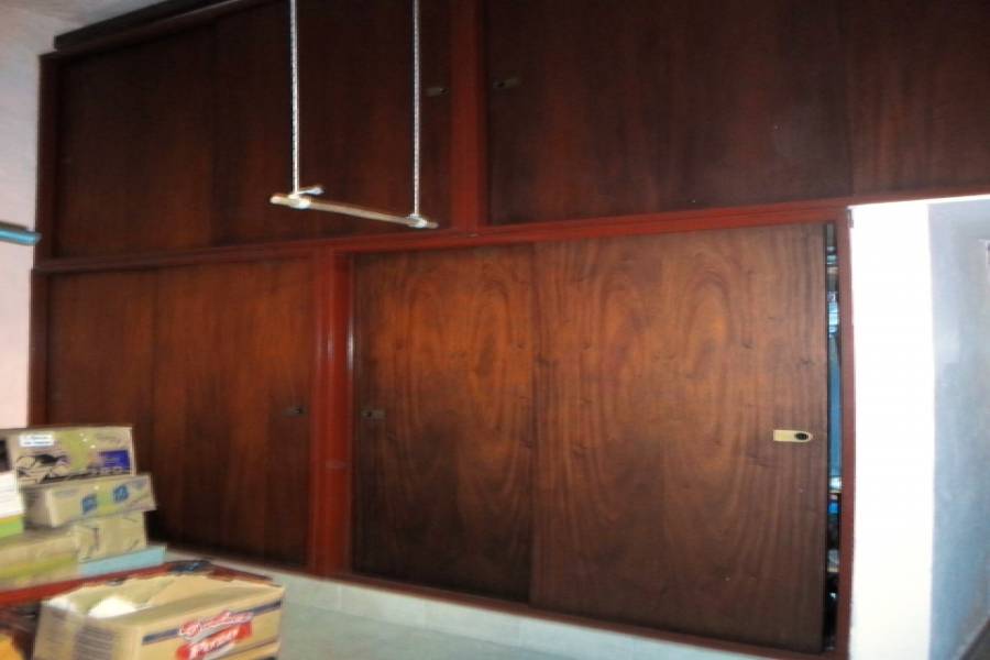 Las Flores,Buenos Aires,Argentina,2 Bedrooms Bedrooms,1 BañoBathrooms,PH Tipo Casa,RECUERO ,6420