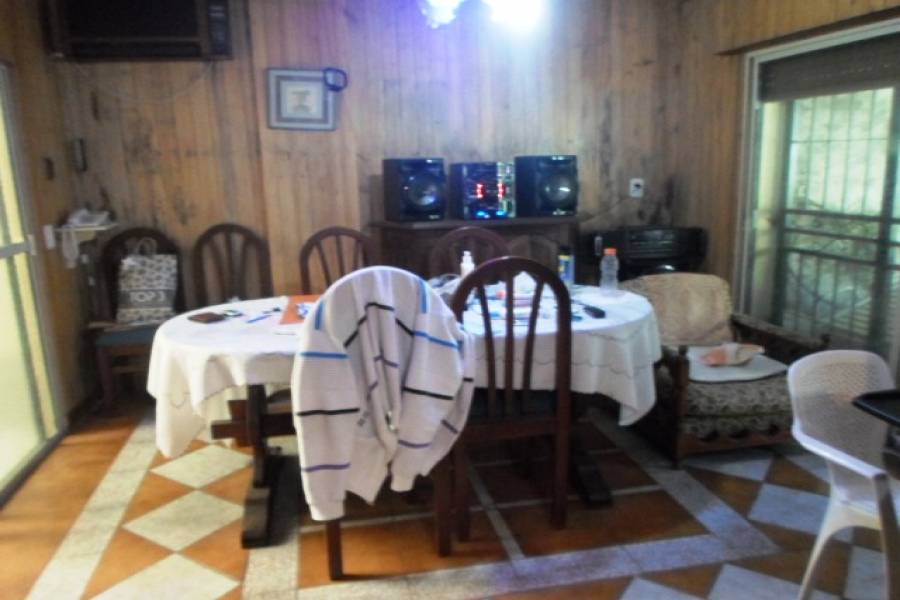 Las Flores,Buenos Aires,Argentina,2 Bedrooms Bedrooms,1 BañoBathrooms,PH Tipo Casa,RECUERO ,6420