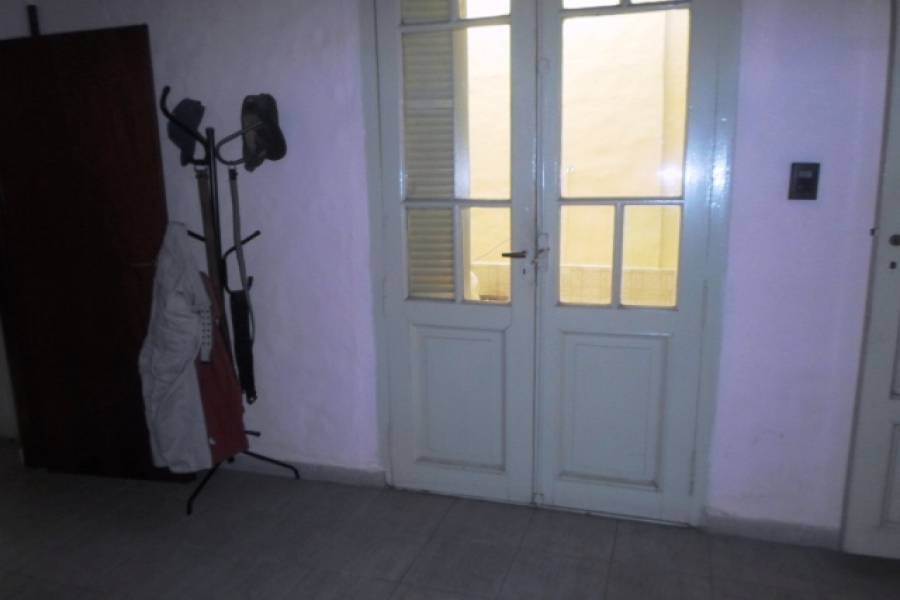 Las Flores,Buenos Aires,Argentina,2 Bedrooms Bedrooms,1 BañoBathrooms,PH Tipo Casa,RECUERO ,6420