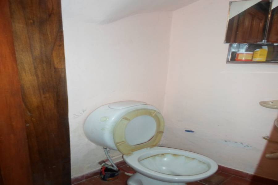 Las Flores,Buenos Aires,Argentina,2 Bedrooms Bedrooms,1 BañoBathrooms,PH Tipo Casa,RECUERO ,6420