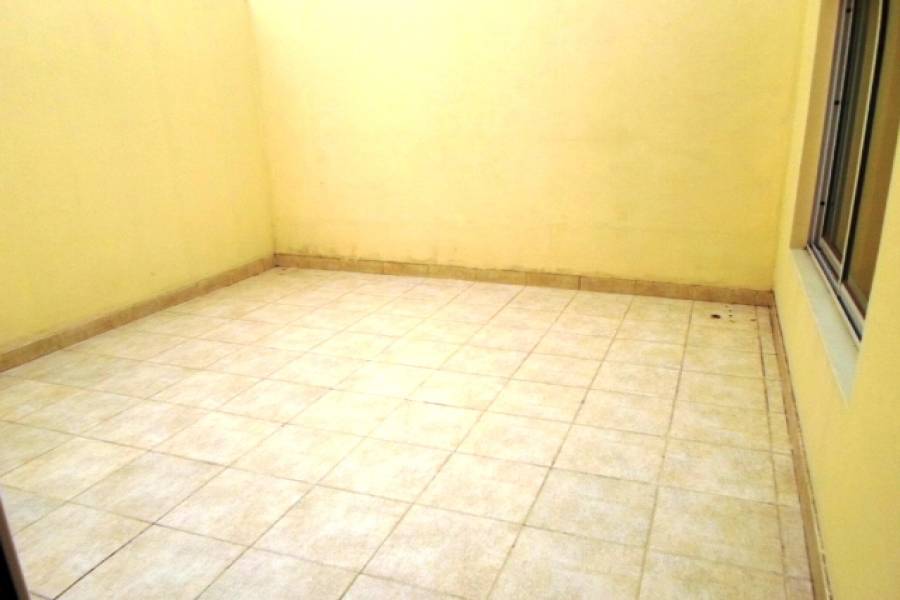 Parque Chacabuco,Capital Federal,Argentina,2 Bedrooms Bedrooms,1 BañoBathrooms,PH Tipo Casa,ALBARRACIN,6423