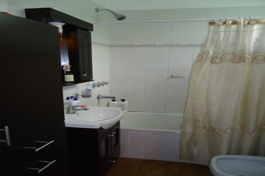 Floresta,Capital Federal,Argentina,2 Bedrooms Bedrooms,1 BañoBathrooms,PH Tipo Casa,FERNANDEZ,6432