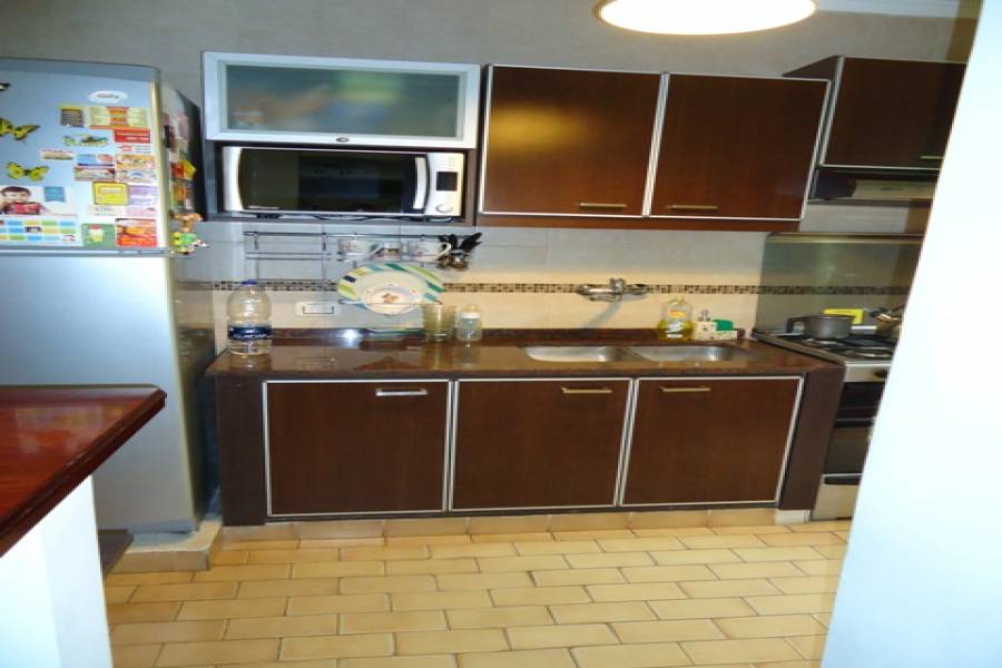 Floresta,Capital Federal,Argentina,2 Bedrooms Bedrooms,1 BañoBathrooms,PH Tipo Casa,FERNANDEZ,6432