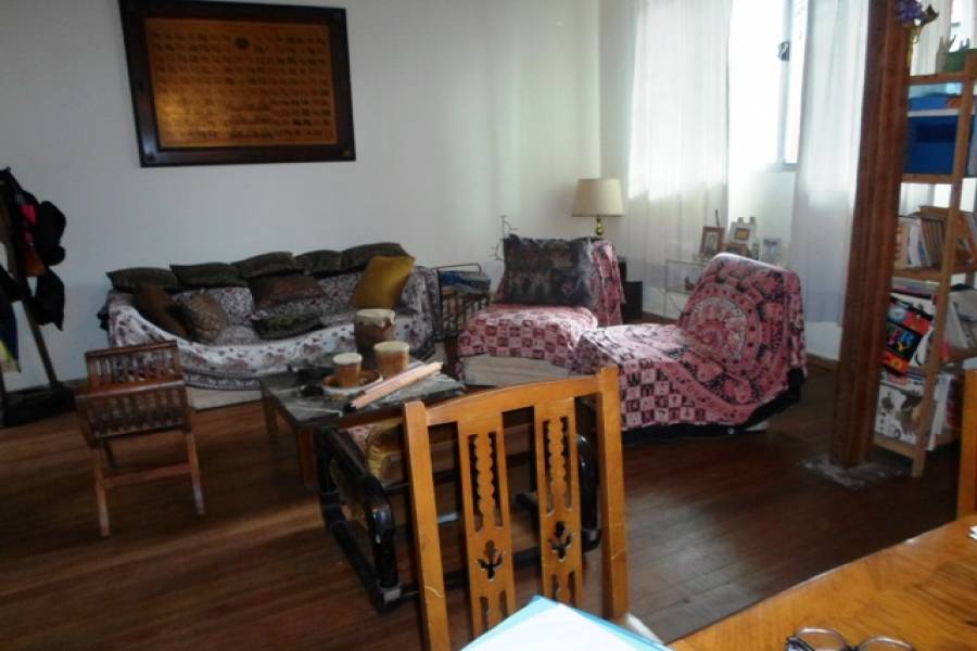 San Cristobal,Capital Federal,Argentina,2 Bedrooms Bedrooms,1 BañoBathrooms,PH Tipo Casa,ALBERTI,6468