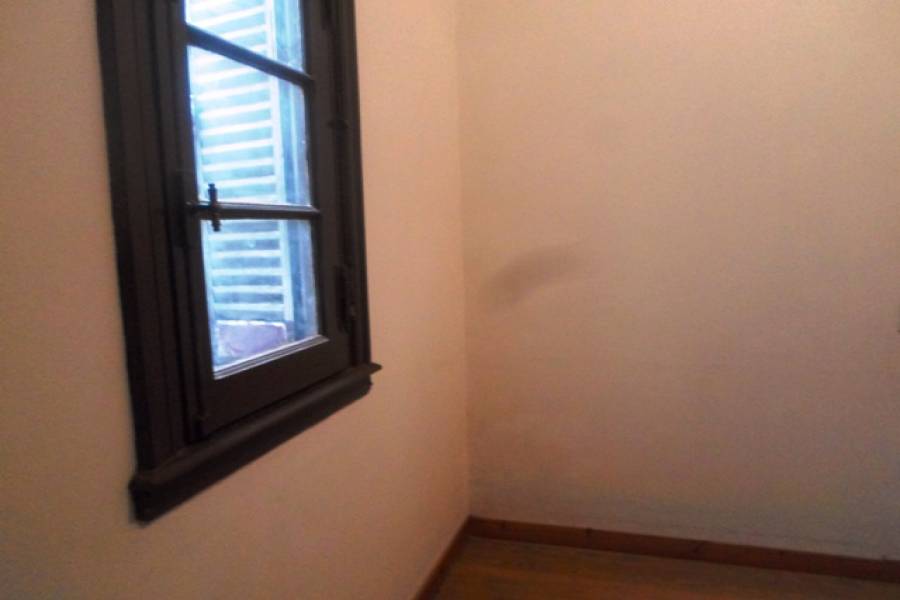 San Cristobal,Capital Federal,Argentina,2 Bedrooms Bedrooms,1 BañoBathrooms,PH Tipo Casa,CONSTITUCION,6472