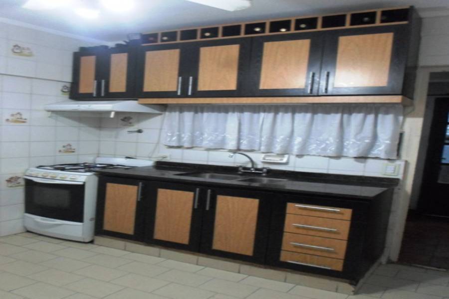Flores,Capital Federal,Argentina,2 Bedrooms Bedrooms,1 BañoBathrooms,PH Tipo Casa,BUFANO,6474