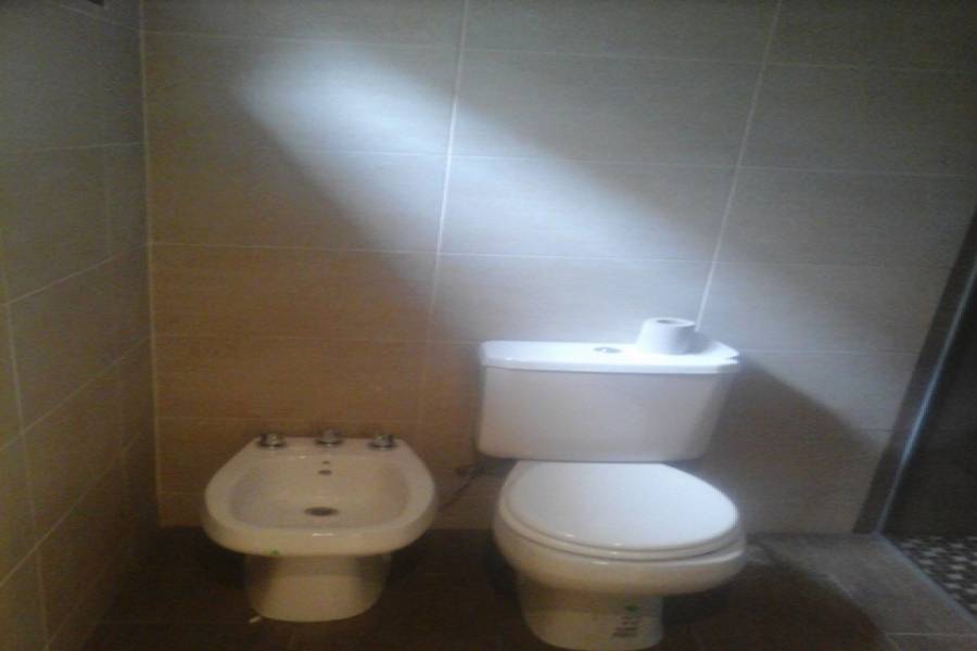 Villa Luro,Capital Federal,Argentina,2 Bedrooms Bedrooms,1 BañoBathrooms,PH Tipo Casa,ARAUJO,6476
