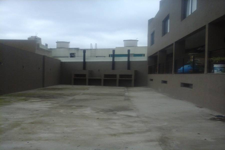 Villa Luro,Capital Federal,Argentina,2 Bedrooms Bedrooms,1 BañoBathrooms,PH Tipo Casa,ARAUJO,6476