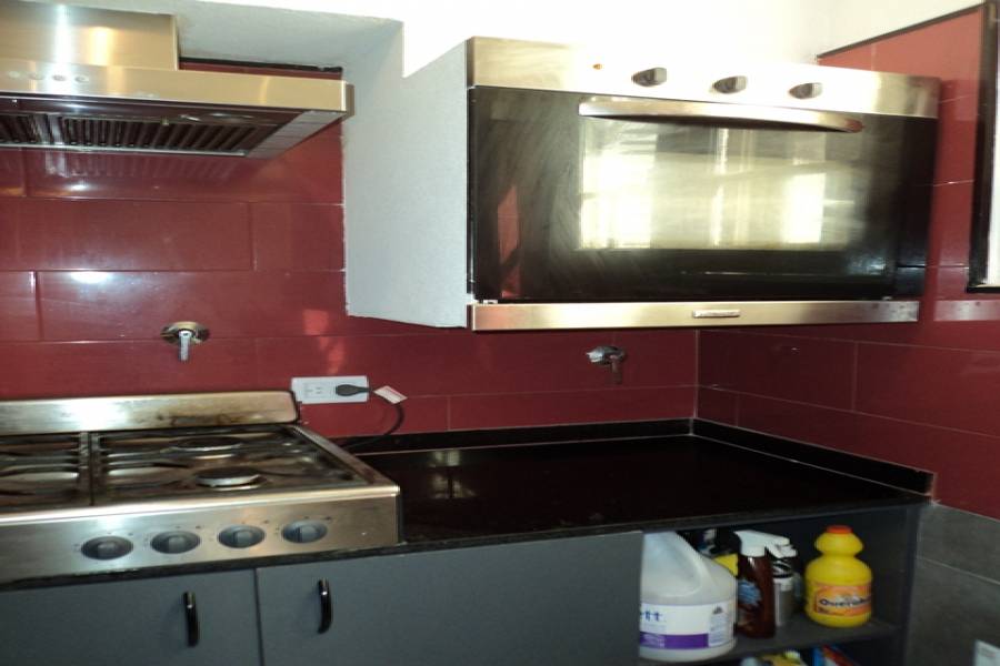 San Telmo,Capital Federal,Argentina,2 Bedrooms Bedrooms,1 BañoBathrooms,PH Tipo Casa,HUMBERTO PRIMO,6549