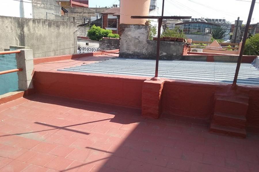 Parque Avellaneda,Capital Federal,Argentina,2 Bedrooms Bedrooms,4 BathroomsBathrooms,PH Tipo Casa,LA FACULTAD,6563