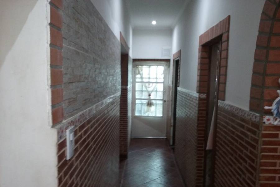 Parque Avellaneda,Capital Federal,Argentina,2 Bedrooms Bedrooms,4 BathroomsBathrooms,PH Tipo Casa,LA FACULTAD,6563