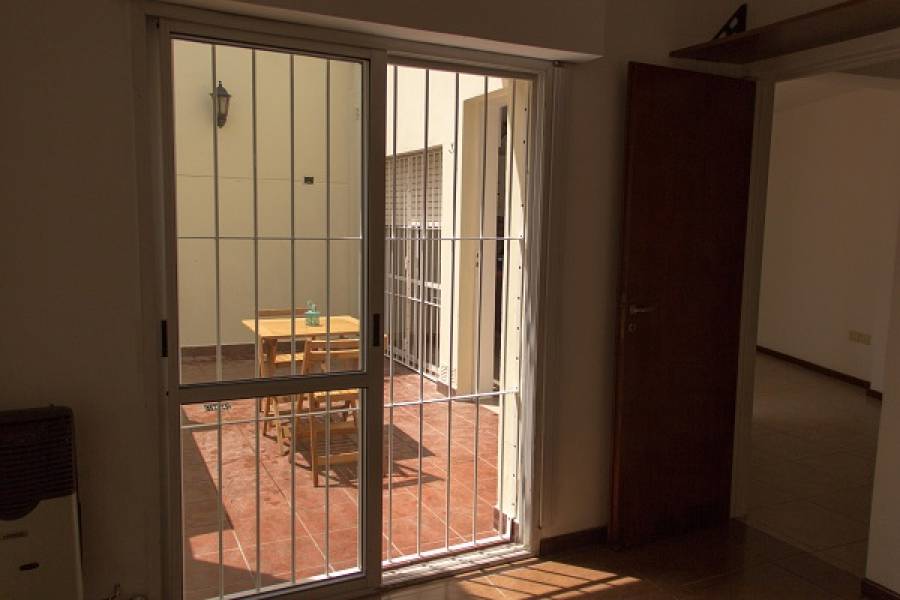 La Paternal,Capital Federal,Argentina,2 Bedrooms Bedrooms,1 BañoBathrooms,PH Tipo Casa,YERUA,6567