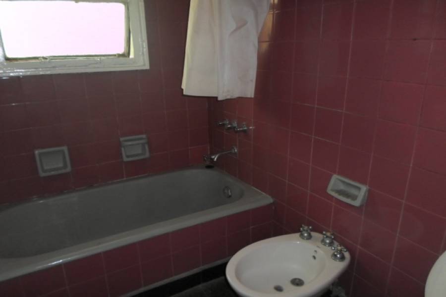 Flores,Capital Federal,Argentina,2 Bedrooms Bedrooms,1 BañoBathrooms,Apartamentos,CARABOBO,6573