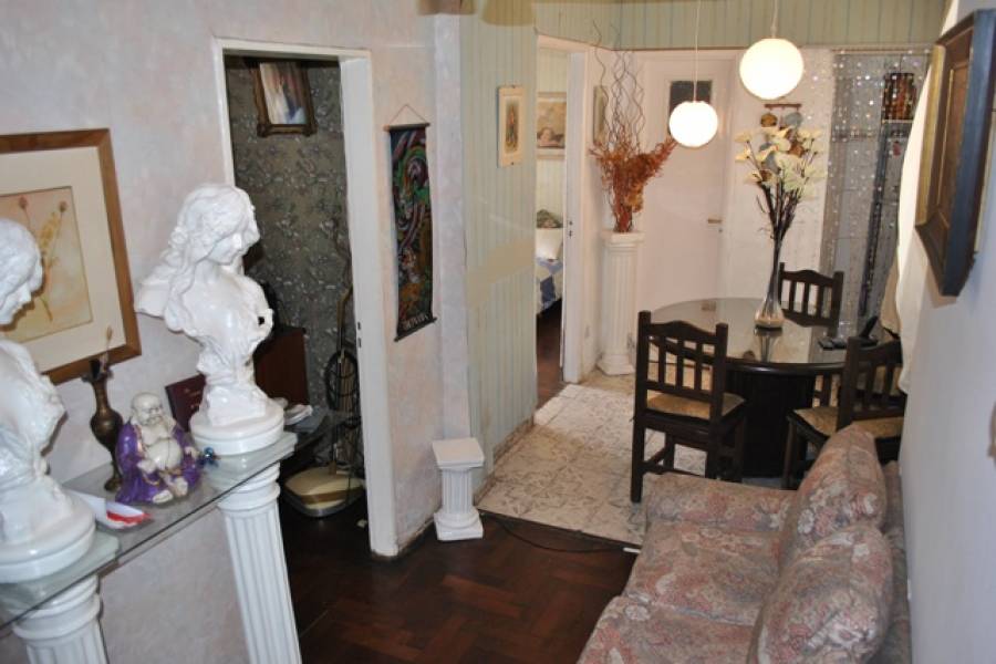 Villa del Parque,Capital Federal,Argentina,2 Bedrooms Bedrooms,1 BañoBathrooms,Apartamentos,JUAN B JUSTO,6574
