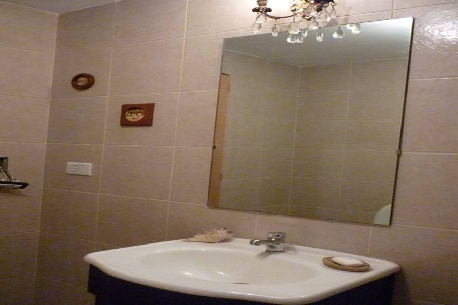 Flores,Capital Federal,Argentina,2 Bedrooms Bedrooms,1 BañoBathrooms,Apartamentos,QUIRNO,6575