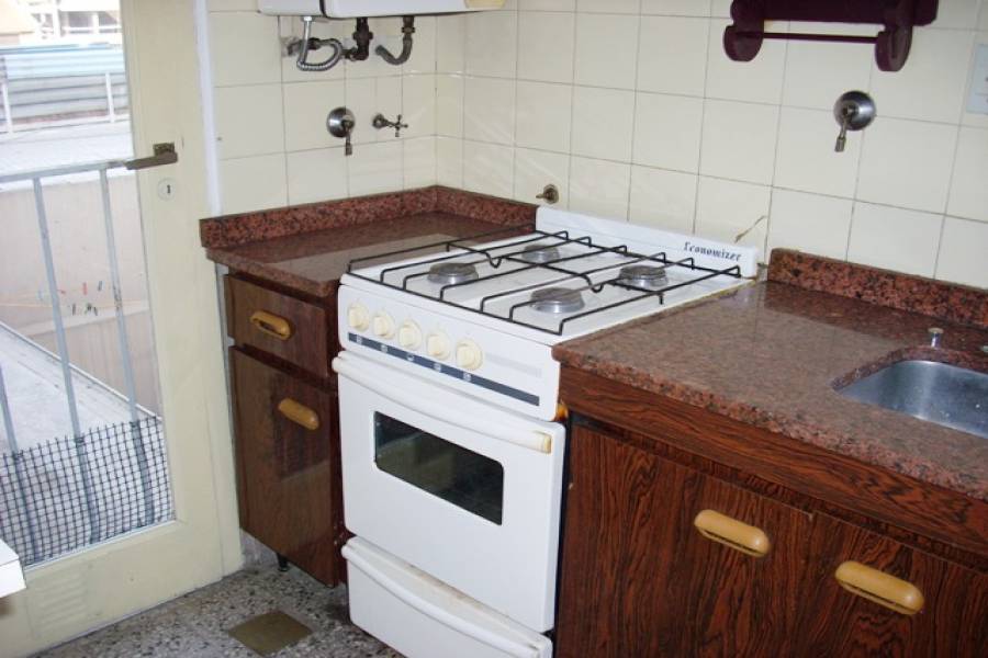 Flores,Capital Federal,Argentina,2 Bedrooms Bedrooms,1 BañoBathrooms,Apartamentos,JOSE BONIFACIO,6582