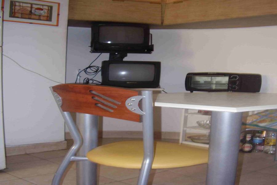 Caballito,Capital Federal,Argentina,2 Bedrooms Bedrooms,1 BañoBathrooms,Apartamentos,FERNANDEZ MORENO,6584