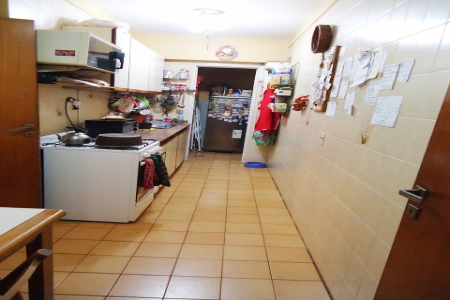Flores,Capital Federal,Argentina,2 Bedrooms Bedrooms,1 BañoBathrooms,Apartamentos,CARABOBO,6585