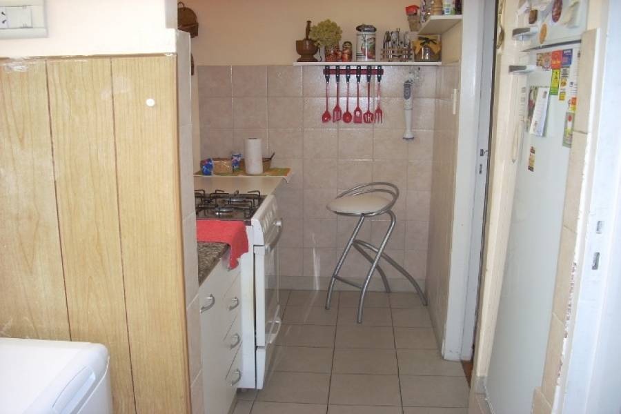 Caballito,Capital Federal,Argentina,2 Bedrooms Bedrooms,1 BañoBathrooms,Apartamentos,RIVADAVIA ,6605