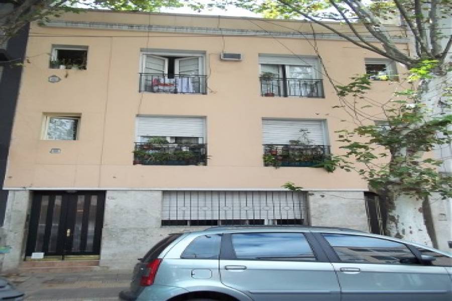Flores,Capital Federal,Argentina,2 Bedrooms Bedrooms,1 BañoBathrooms,Apartamentos,ARGERICH,6634