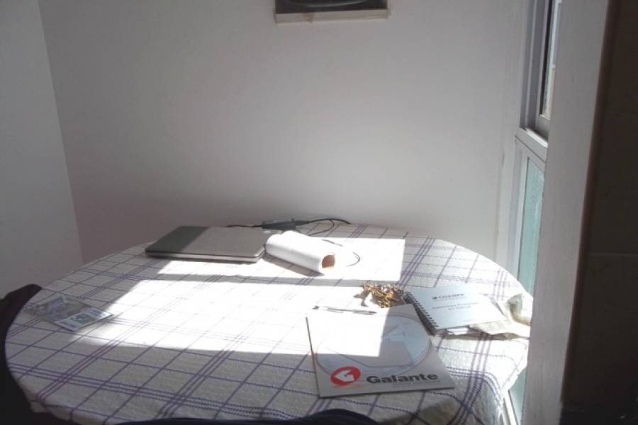 Flores,Capital Federal,Argentina,2 Bedrooms Bedrooms,1 BañoBathrooms,Apartamentos,BOYACA,6638
