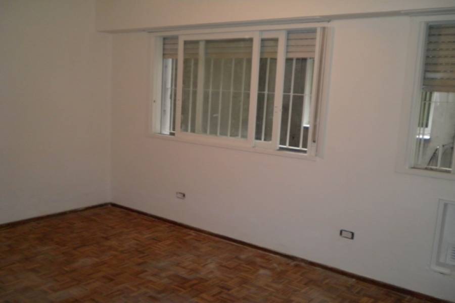 Capital Federal,Argentina,2 Bedrooms Bedrooms,1 BañoBathrooms,Apartamentos,ESMERALDA ,6646