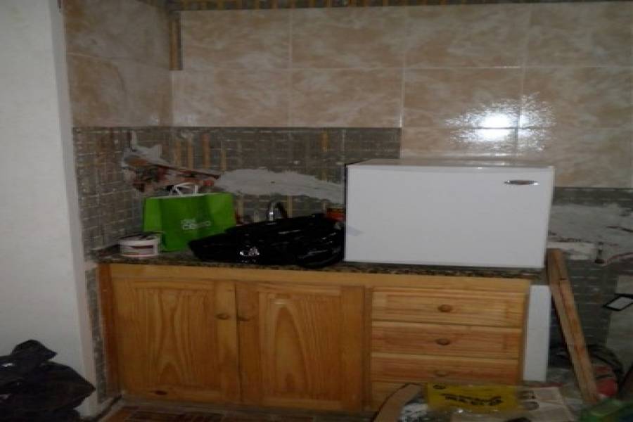 Capital Federal,Argentina,2 Bedrooms Bedrooms,1 BañoBathrooms,Apartamentos,ESMERALDA ,6646