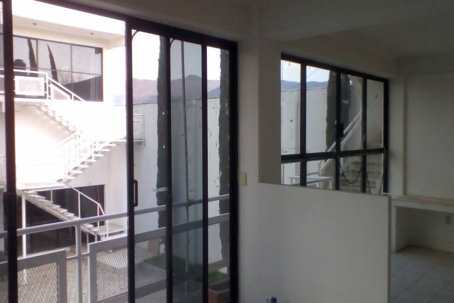 Santa Lucía del Camino,Oaxaca,Mexico,4 Rooms Rooms,4 BathroomsBathrooms,Oficinas,hornos ,2,6662