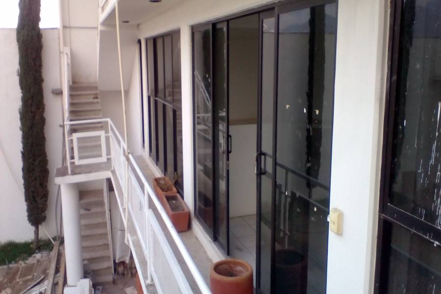 Santa Lucía del Camino,Oaxaca,Mexico,4 Rooms Rooms,4 BathroomsBathrooms,Oficinas,hornos ,2,6662