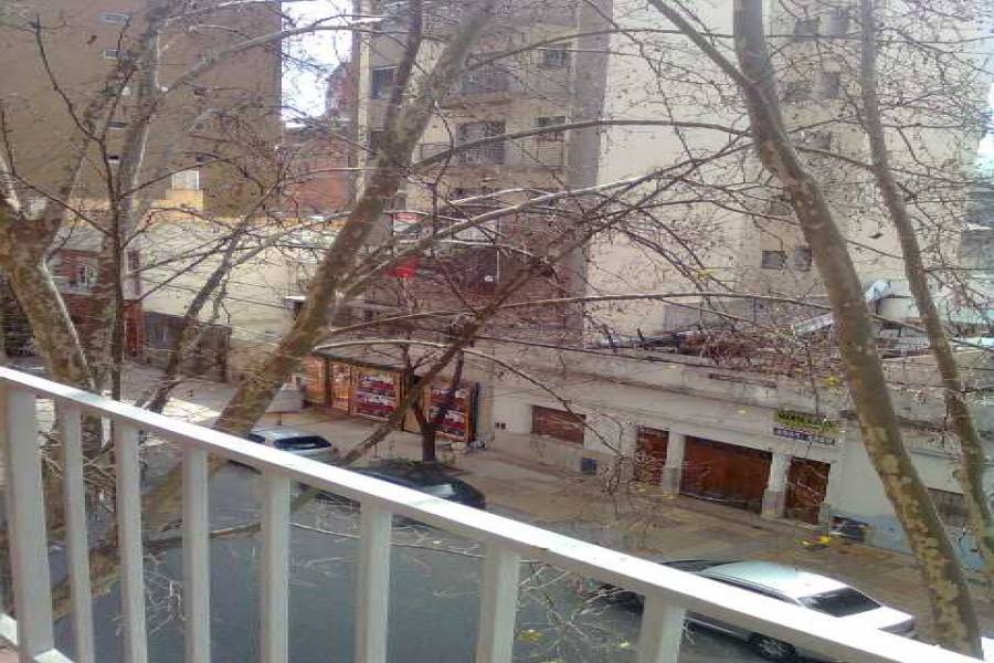 Villa del Parque,Capital Federal,Argentina,2 Bedrooms Bedrooms,1 BañoBathrooms,Apartamentos,ARTIGAS ,6699