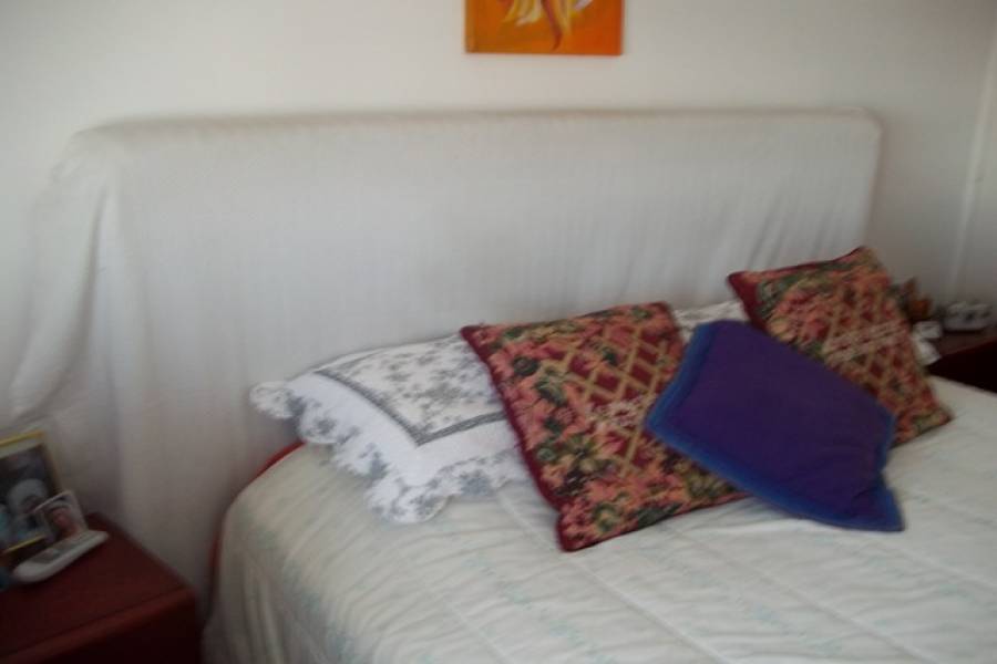 Flores,Capital Federal,Argentina,2 Bedrooms Bedrooms,1 BañoBathrooms,Apartamentos,ARANGUREN ,6712