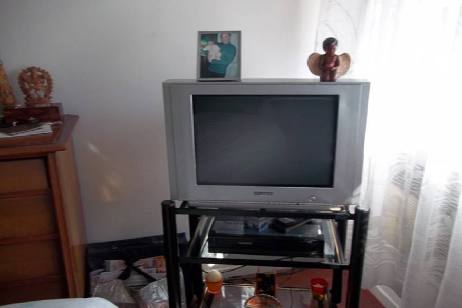 Flores,Capital Federal,Argentina,2 Bedrooms Bedrooms,1 BañoBathrooms,Apartamentos,ARANGUREN ,6712