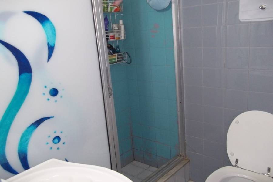 Flores,Capital Federal,Argentina,2 Bedrooms Bedrooms,1 BañoBathrooms,Apartamentos,ARANGUREN ,6712