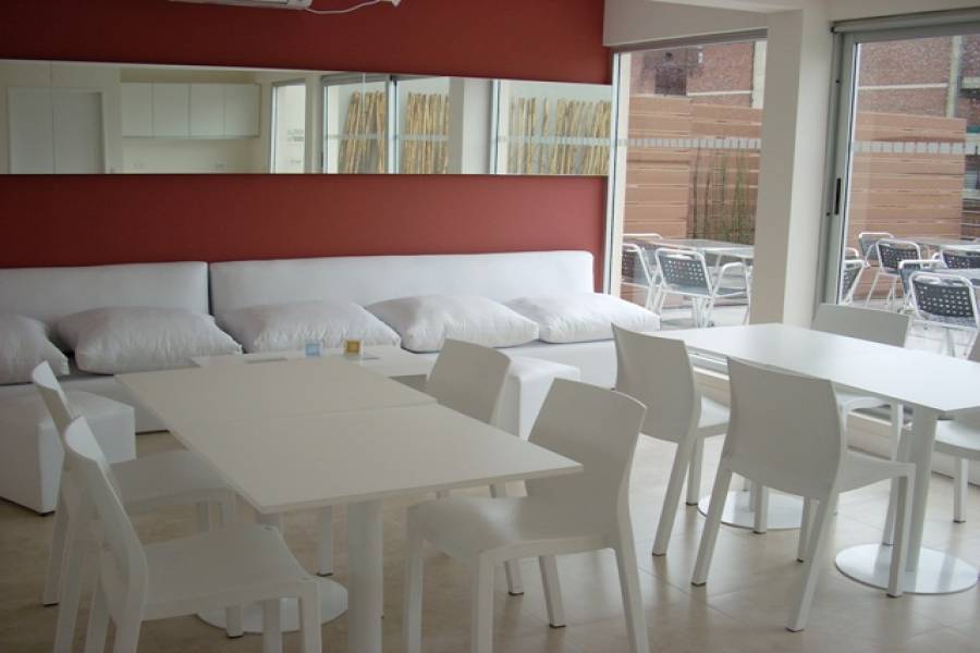 Flores,Capital Federal,Argentina,2 Bedrooms Bedrooms,1 BañoBathrooms,Apartamentos,MEMBRILLAR ,6713