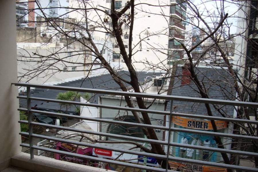 Flores,Capital Federal,Argentina,2 Bedrooms Bedrooms,1 BañoBathrooms,Apartamentos,MEMBRILLAR ,6713