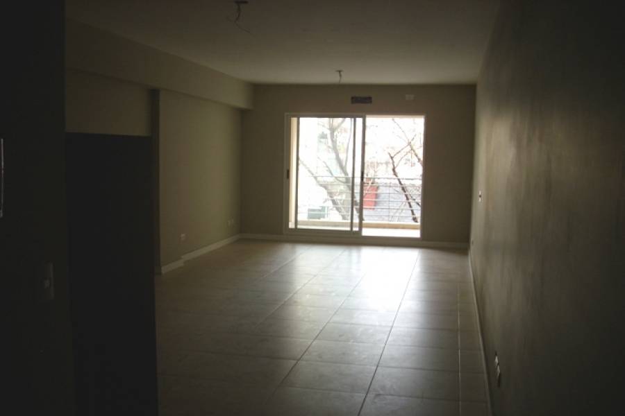 Flores,Capital Federal,Argentina,2 Bedrooms Bedrooms,1 BañoBathrooms,Apartamentos,MEMBRILLAR ,6713