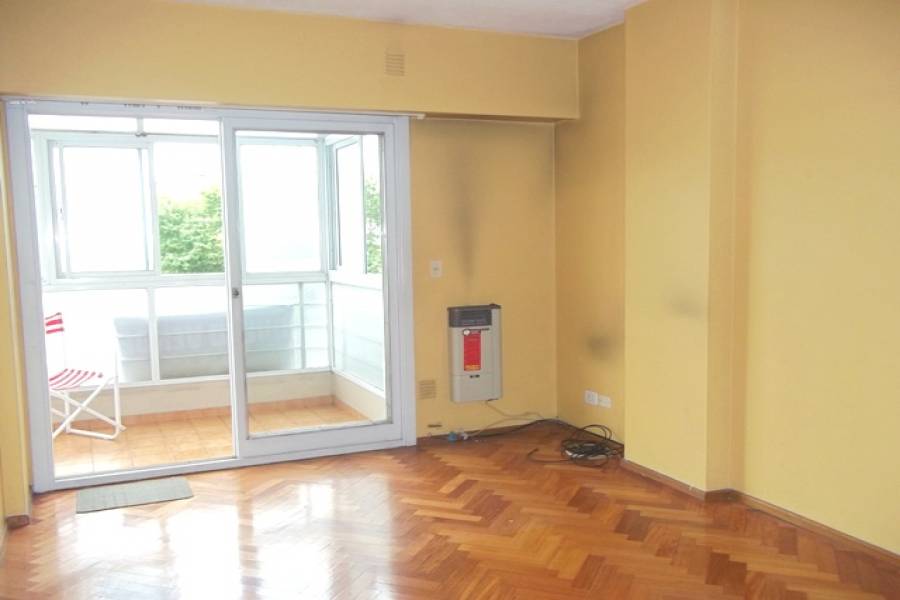 Almagro,Capital Federal,Argentina,2 Bedrooms Bedrooms,1 BañoBathrooms,Apartamentos,HIPOLITO YRIGOYEN ,6722